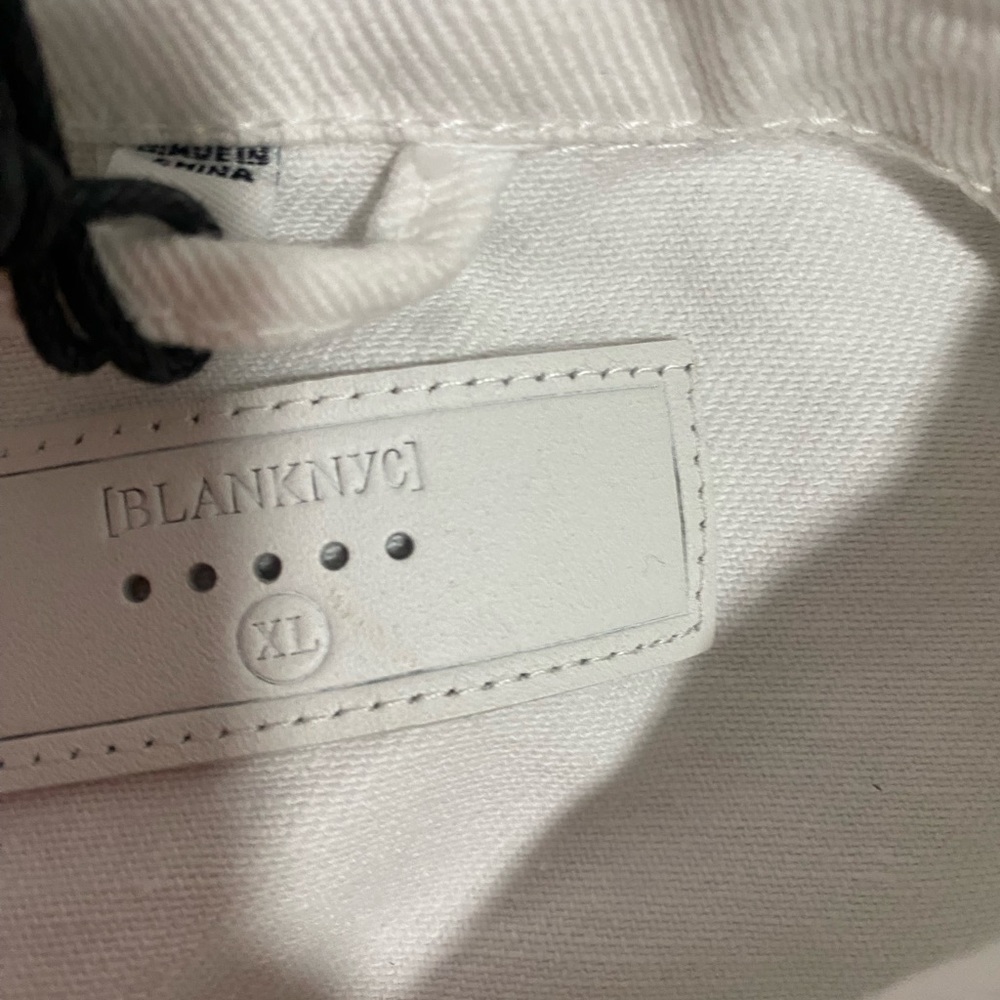 NWT BLANKNYC Cropped Denim White women's 100% cotton Jacket oversize size Xlarge - Picture 5 of 7